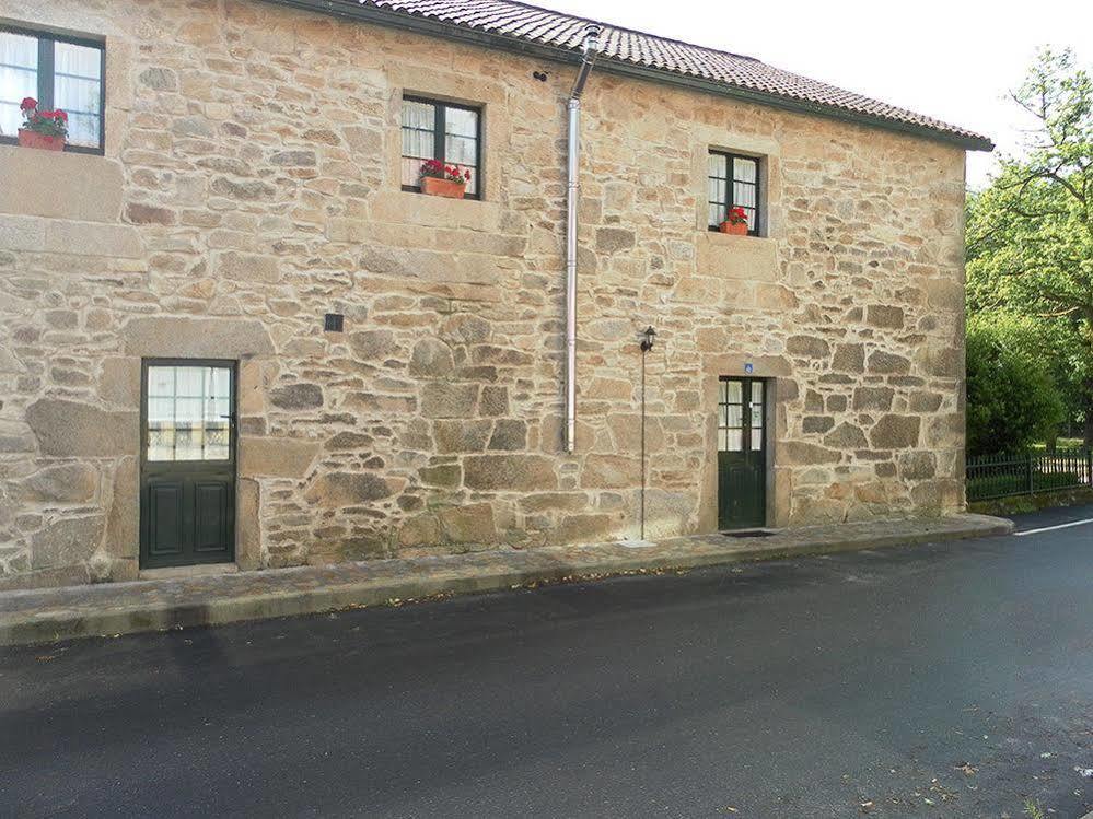 Parada De Francos Guest House Teo Exterior photo