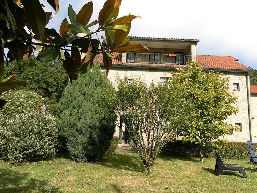 Parada De Francos Guest House Teo Exterior photo